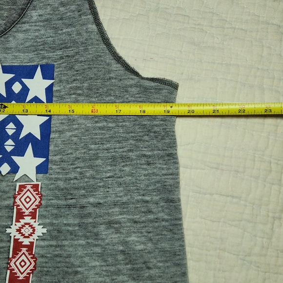 Almost Famous Womens Sz XL Gray Tank Top American Flag Lace Trim Southwestern - Picture 4 of 6